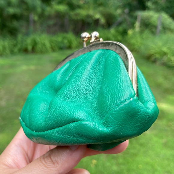 Vintage Genuine Leather Made in Italy Green Kiss Style Clasp Coin Purse Bag - Picture 4 of 9